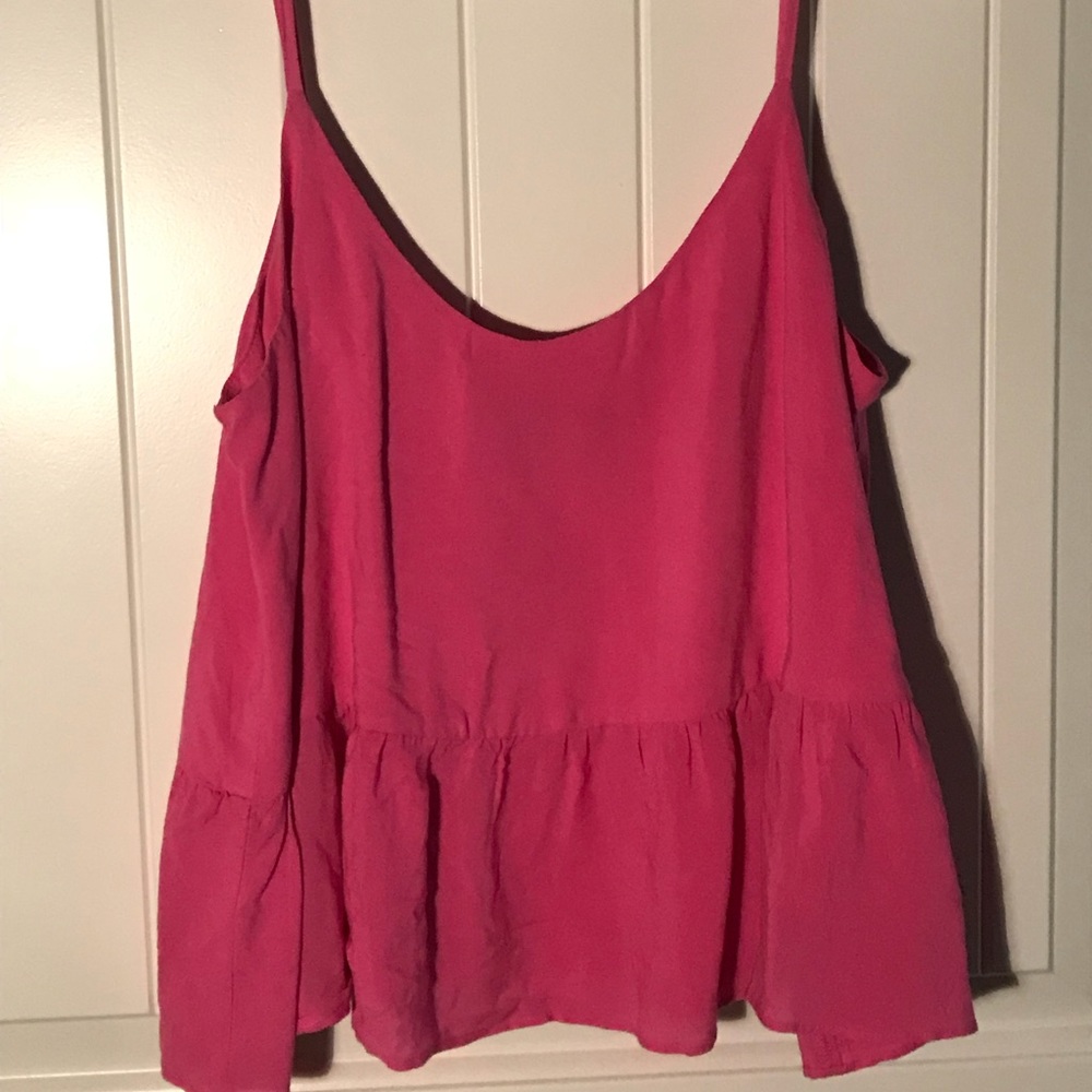 Pink tank top